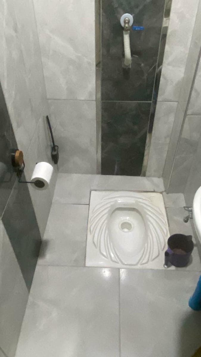 Klozet tamiri için yerinde tesisat kontrolü