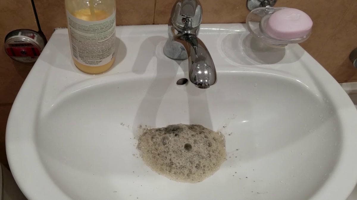 Lavabo giderinden pimaş hattına tıkanıklık kontrolü